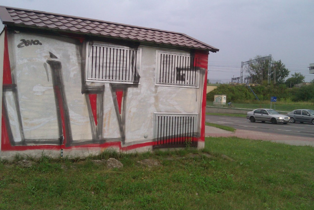 Graffiti Wall - Photo by faryzeusz