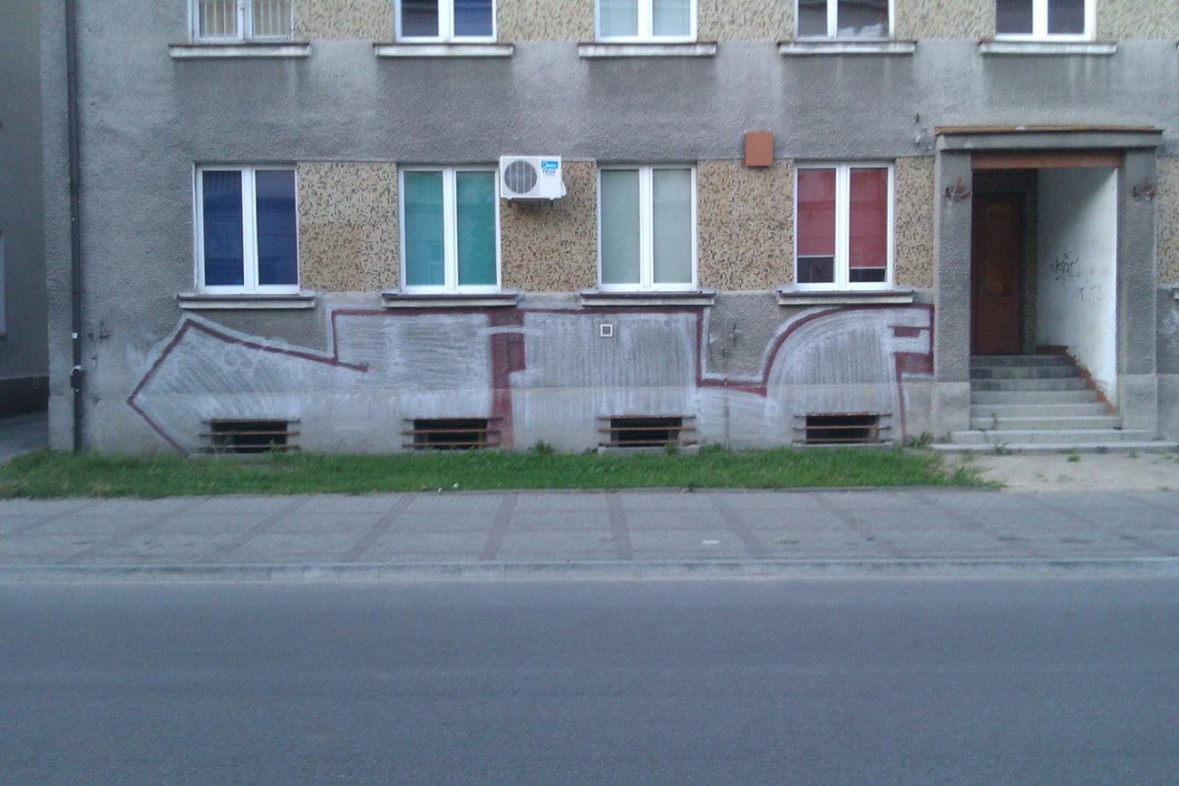 Graffiti Bombing - Photo by faryzeusz