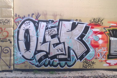 Graffiti Wall - Photo by faryzeusz