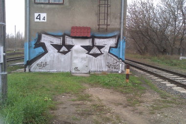 Graffiti Bombing - Photo by faryzeusz
