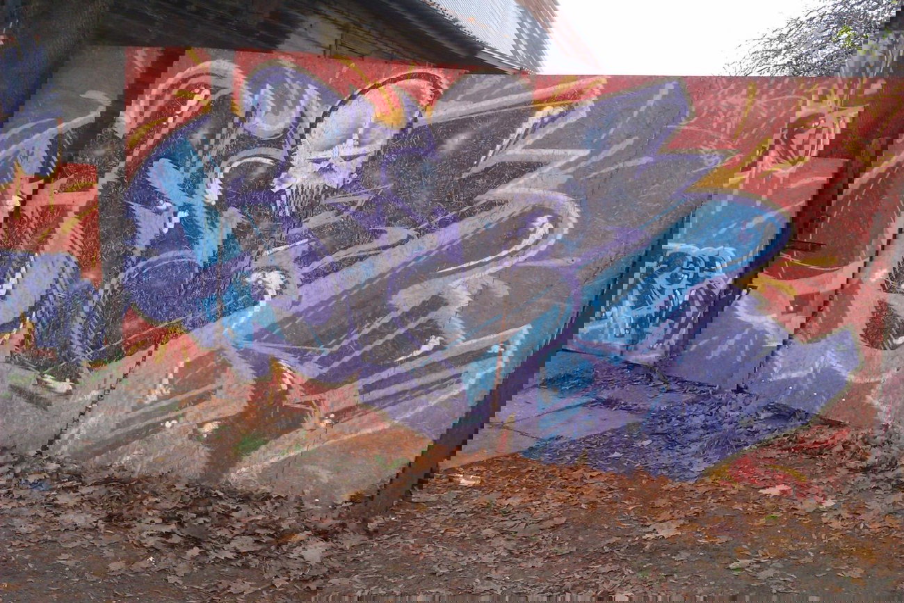 Graffiti Wall - Photo by faryzeusz