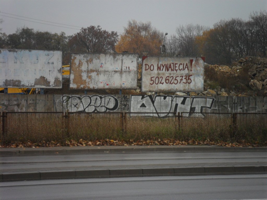 Graffiti Wall - Photo by faryzeusz