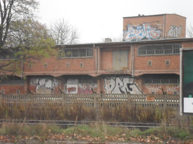 Graffiti Wall - Photo by faryzeusz