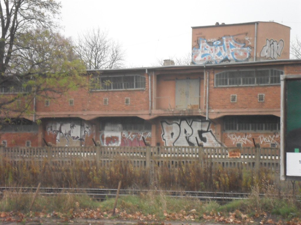 Graffiti Wall - Photo by faryzeusz