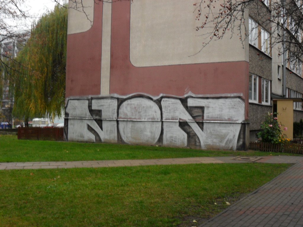 Graffiti Wall - Photo by faryzeusz