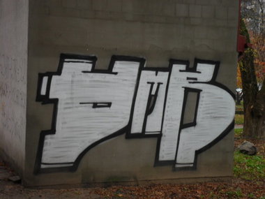 Graffiti Wall - Photo by faryzeusz