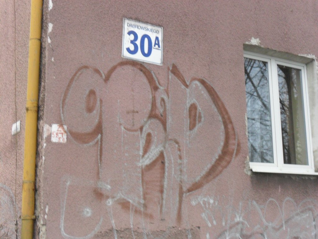Graffiti Wall - Photo by faryzeusz