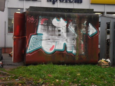 Graffiti Wall - Photo by faryzeusz