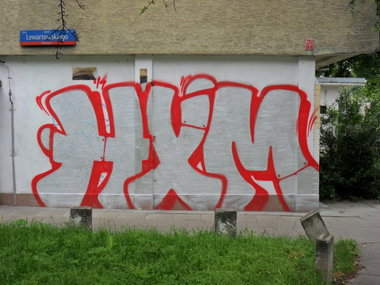 Graffiti Wall - Photo by faryzeusz