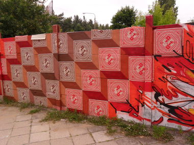 Graffiti Wall - Photo by faryzeusz