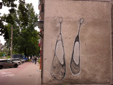 Graffiti Wall - Photo by faryzeusz