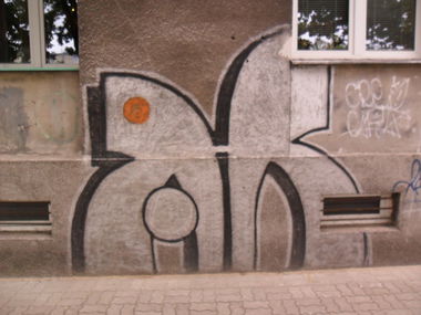 Graffiti Bombing - Photo by faryzeusz