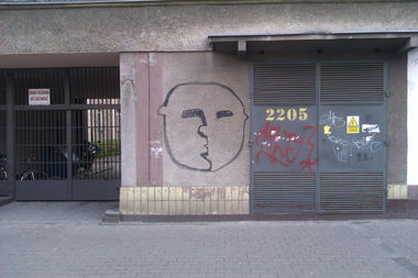 Graffiti Wall - Photo by faryzeusz