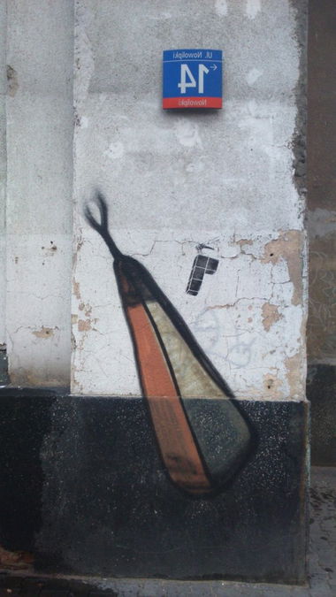 Graffiti Bombing - Photo by faryzeusz - matchez