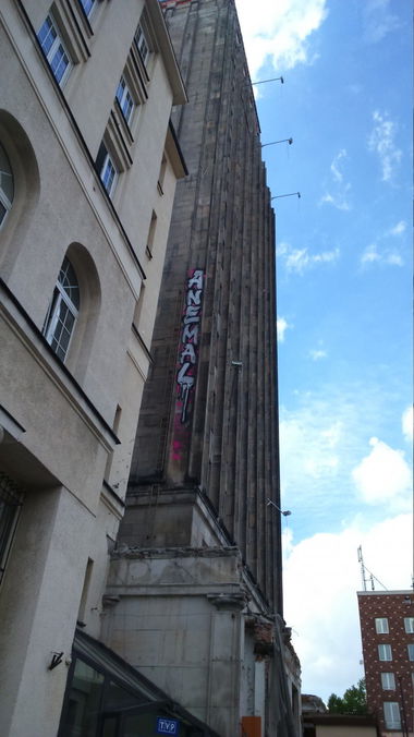 Graffiti Bombing - Photo by faryzeusz