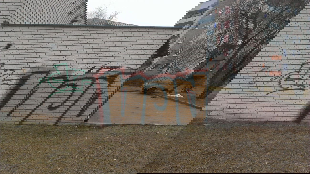 Graffiti Bombing in Jerusalem - Photo by faryzeusz