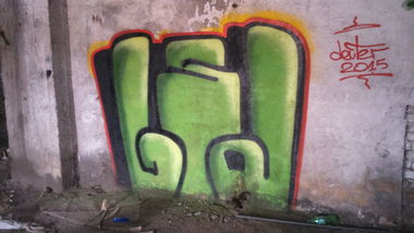 Graffiti Wall - Photo by faryzeusz