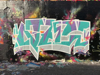 Graffiti Wall in Berlin blankenburg heinersdorfer graben - Photo by fertone - fertone, atze