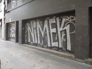 Graffiti Bombing in Barcelona - Photo by ffm_gangbang - nimek