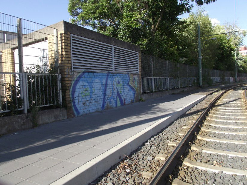 Graffiti Bombing - Photo by ffm_gangbang