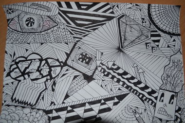 Graffiti Sketch in Tula - Photo by flom