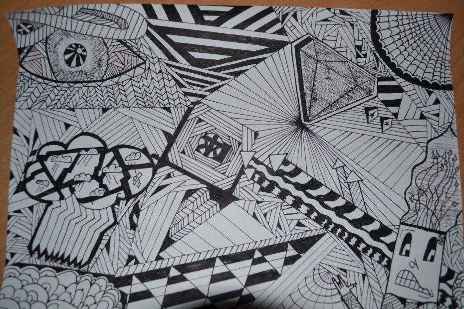 Graffiti Sketch in Tula - Photo by flom