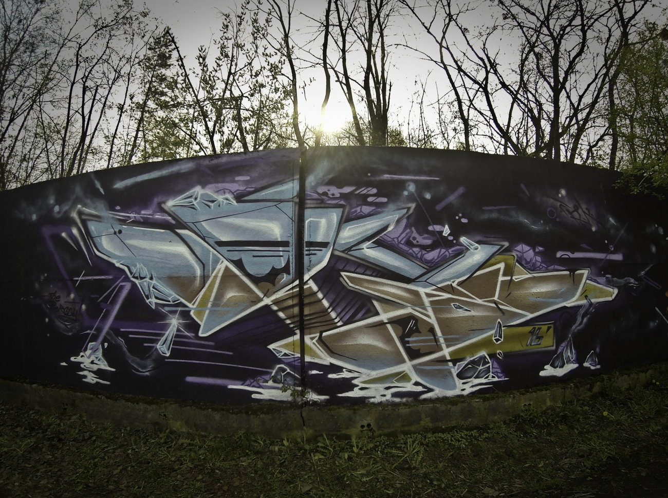 Graffiti Wall - Photo by fnk (2016)