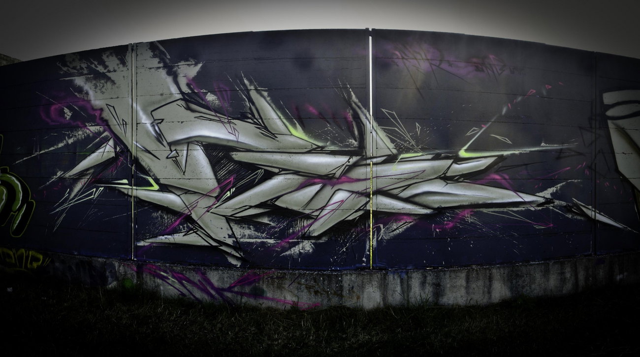 Graffiti Wall - Photo by fnk