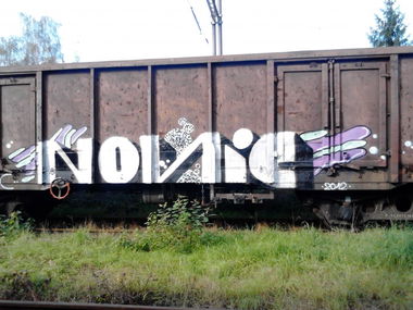 Graffiti Train - Photo by fotograff - nonic