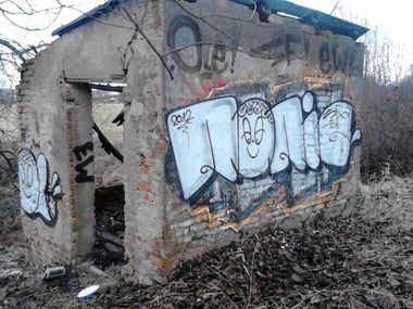 Graffiti Bombing - Photo by fotograff - nonic, ole