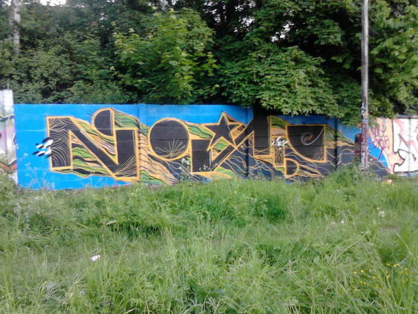 Graffiti Wall - Photo by fotograff