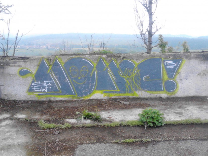 Graffiti Bombing - Photo by fotograff - nonic