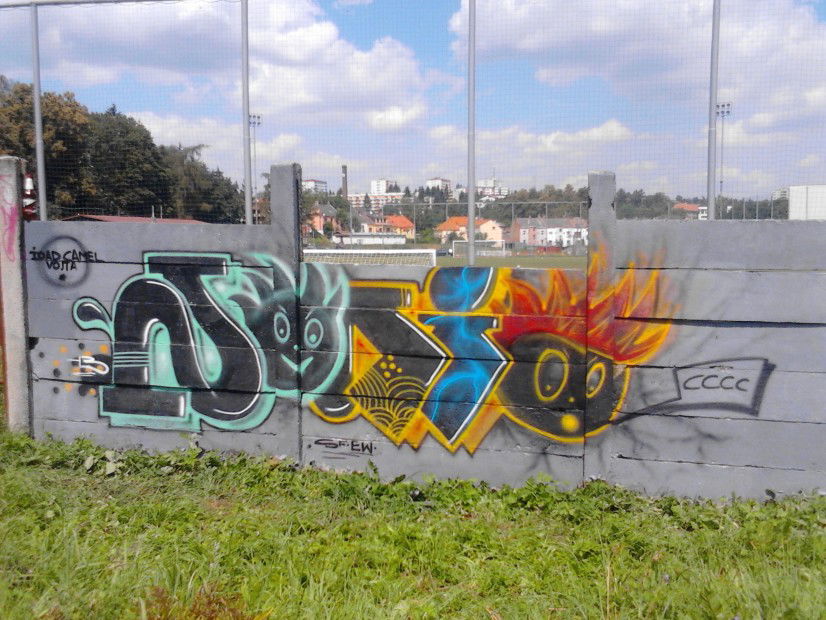 Graffiti Wall - Photo by fotograff - noniccc