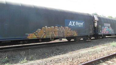 Graffiti Train - Photo by fr8pics - amras, fr8, freight