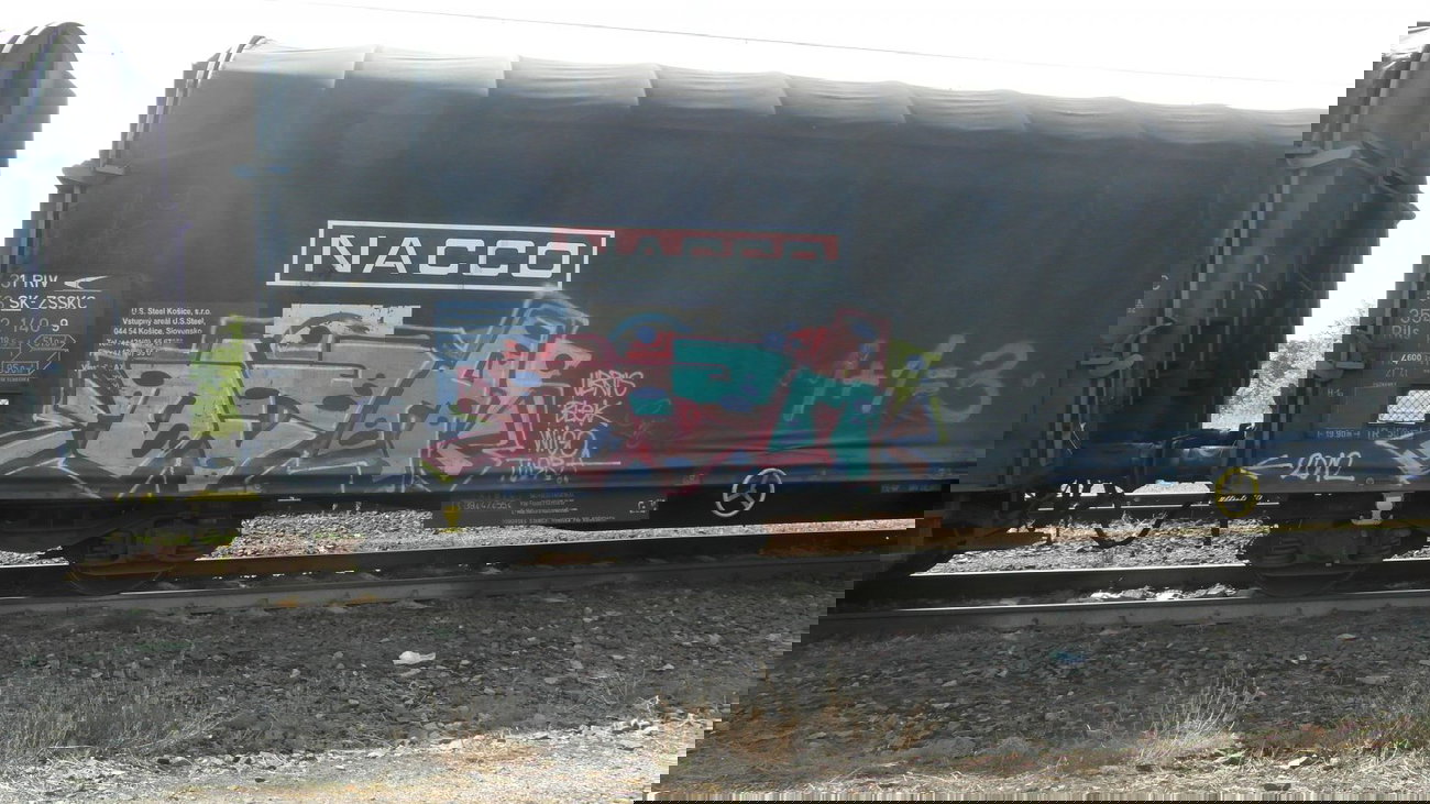 Graffiti Train - Photo by fr8pics - oda, fr8, freight