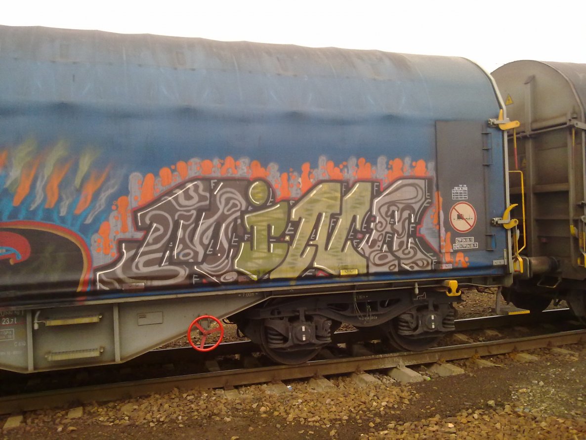 Graffiti Train - Photo by fr8pics - mina