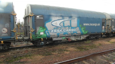 Graffiti Train - Photo by fr8pics - fes, buff, fr8