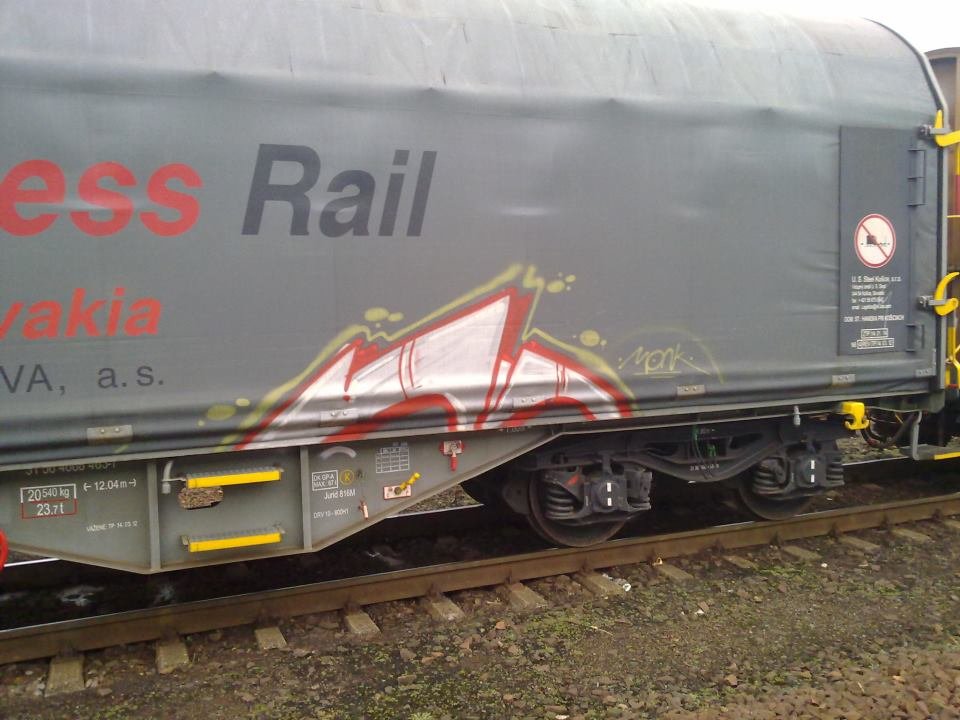 Graffiti Train - Photo by fr8pics - monk, fr8, poland