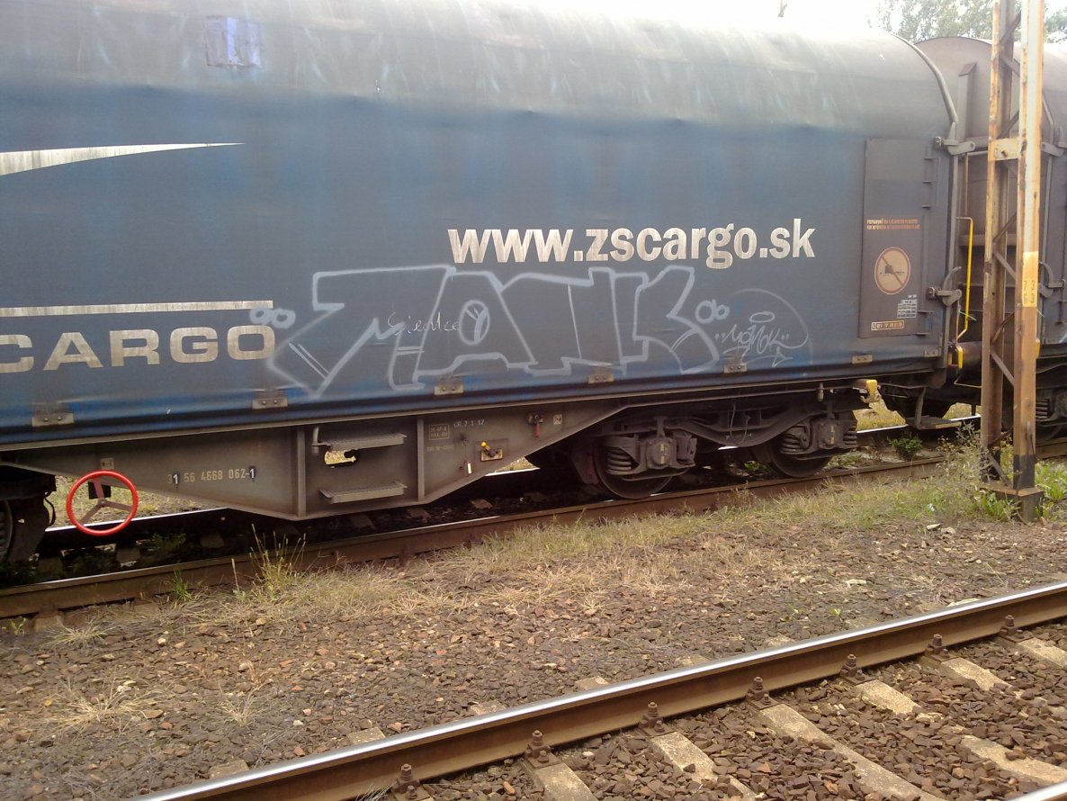 Graffiti Train - Photo by fr8pics - mank, tag, fr8