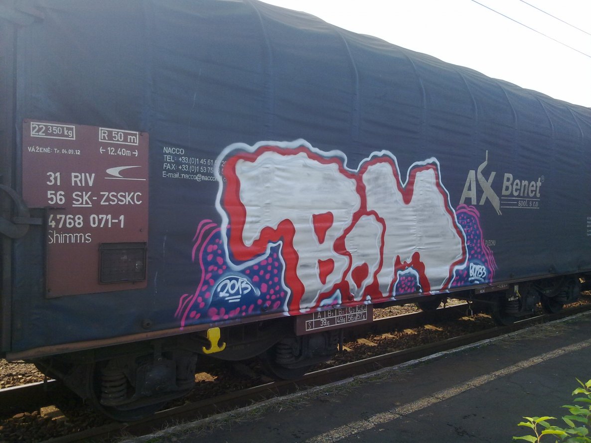 Graffiti Train - Photo by fr8pics - bom33, fr8, poland