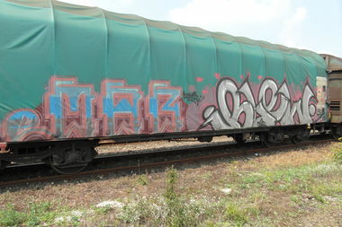 Graffiti Train - Photo by fr8pics - mar, blew, fr8