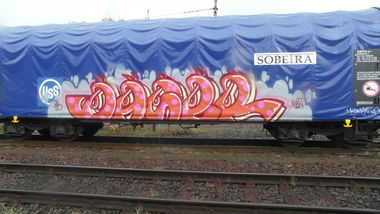 Graffiti Train - Photo by fr8pics - dazer, fr8