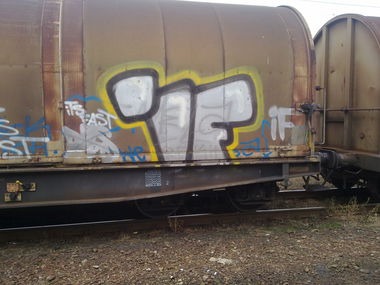 Graffiti Train - Photo by fr8pics - if