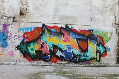 Graffiti Bombing - Photo by fragil - ANC