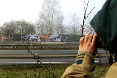 Graffiti Bombing - Photo by fragil - ANC