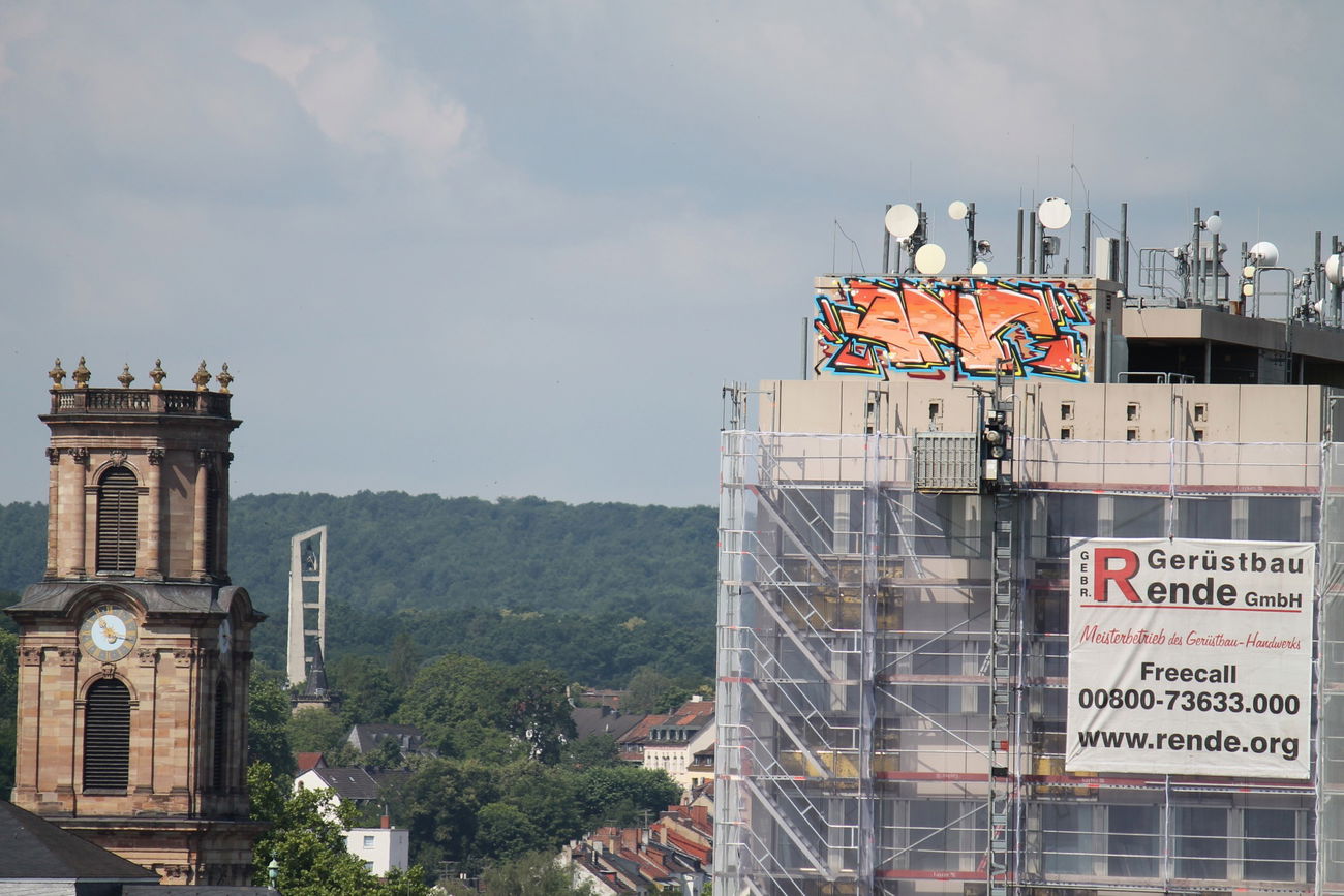 Graffiti Wall - Photo by fragil - ANC