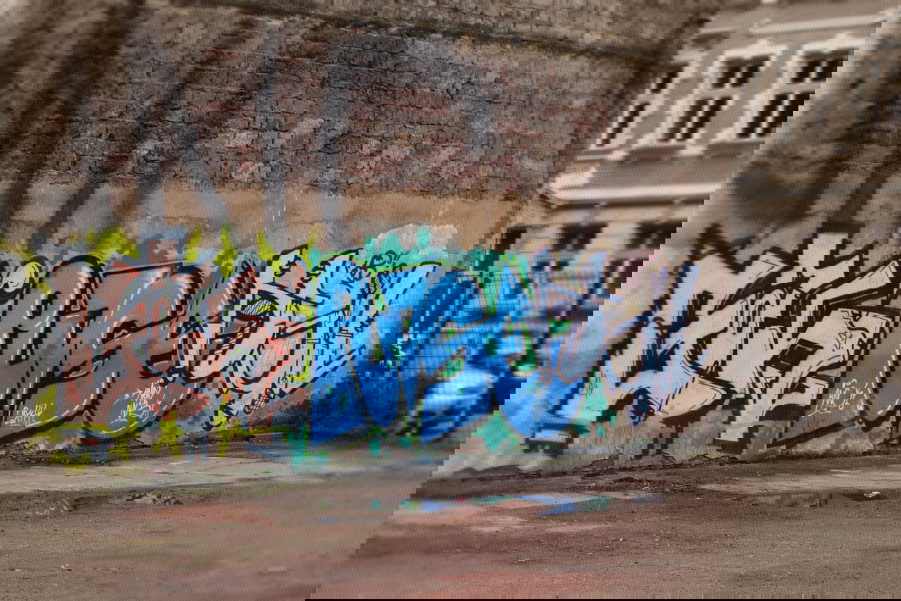 Graffiti Bombing - Photo by fragil - Gak, Pulse, Agil