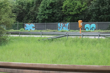 Graffiti Bombing - Photo by fragil - anc, agil, ag