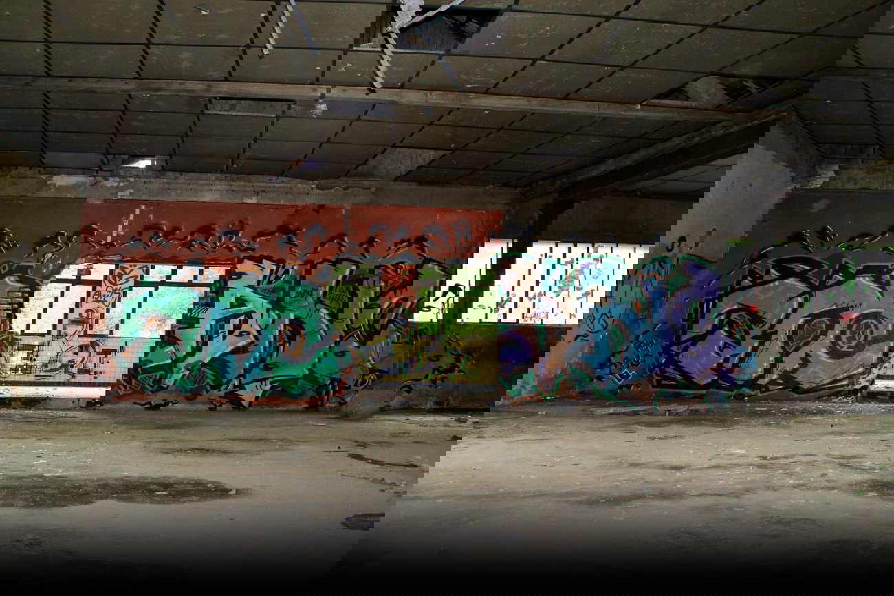 Graffiti Bombing - Photo by fragil - ANC, crew, ANC