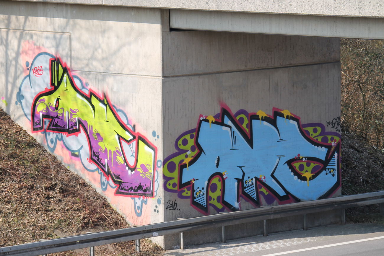 Graffiti Bombing - Photo by fragil - ANC, ANC